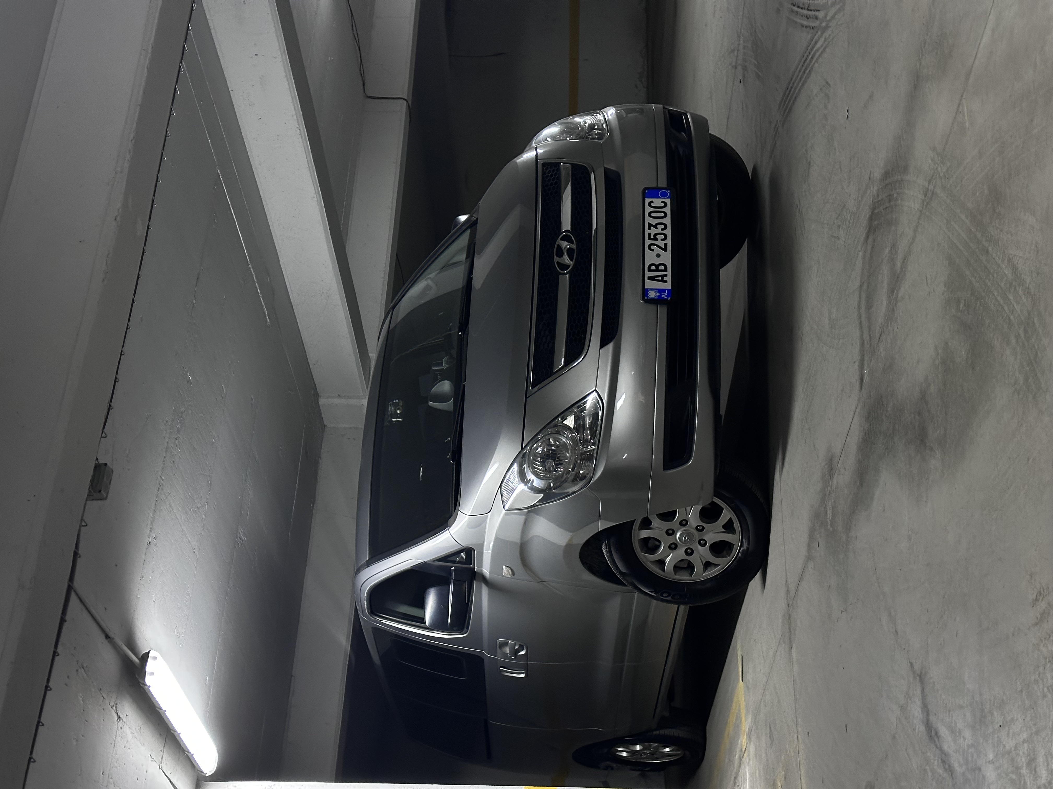 Hyundai Starex H1